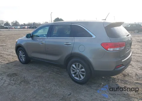 2016 Kia Sorento 2.4L L из США, поврежденный, VIN 5XYPG4A33GG091585